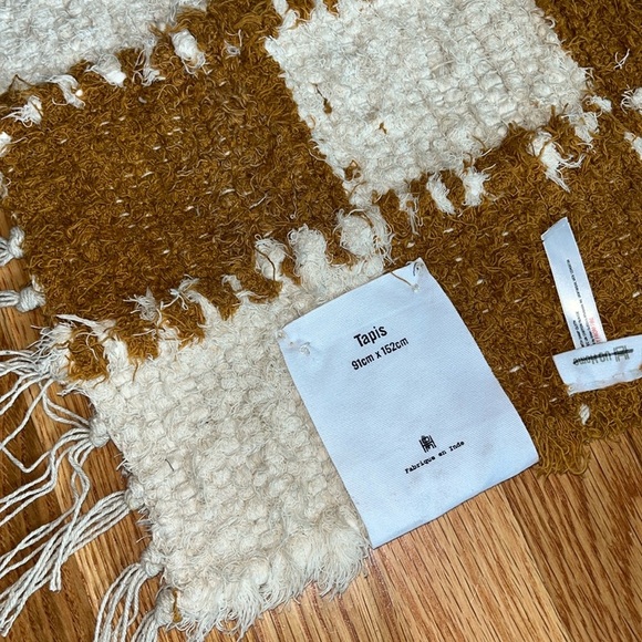 Urban Outfitters Checkerboard Woven Shag Rag Rug 3 x 5 NWT - Picture 5 of 10